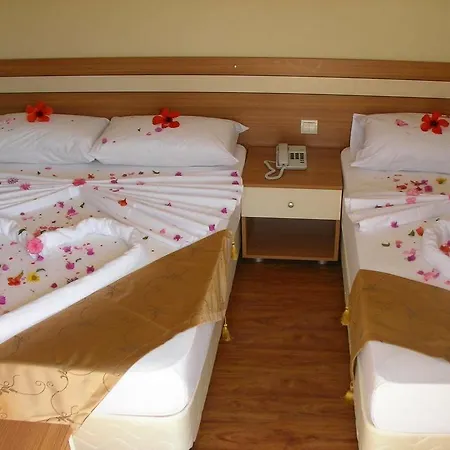 Oda ve Kahvaltı Ercan İçmeler