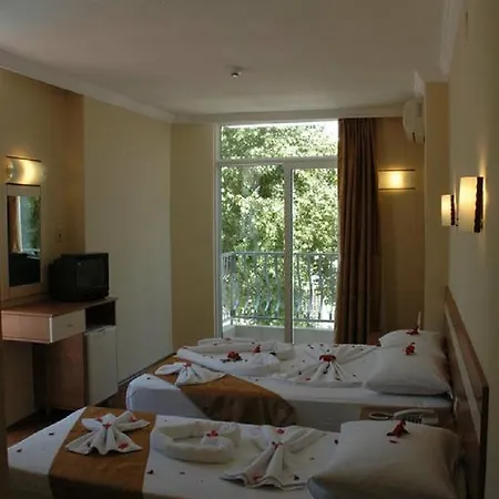Ercan Bed and Breakfast 2*